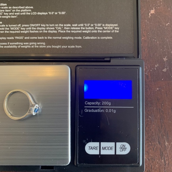 Size 7 - 14K White Gold Natural Blue Sapphire + Diamonds Vintage Petite Ring - Picture 6 of 6